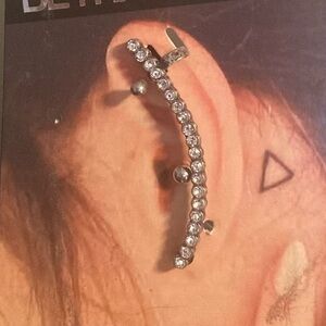 Bethany Mota earring set silver with rhinestones